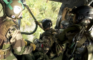  Forces spéciales françaises en cote d’ivoire 